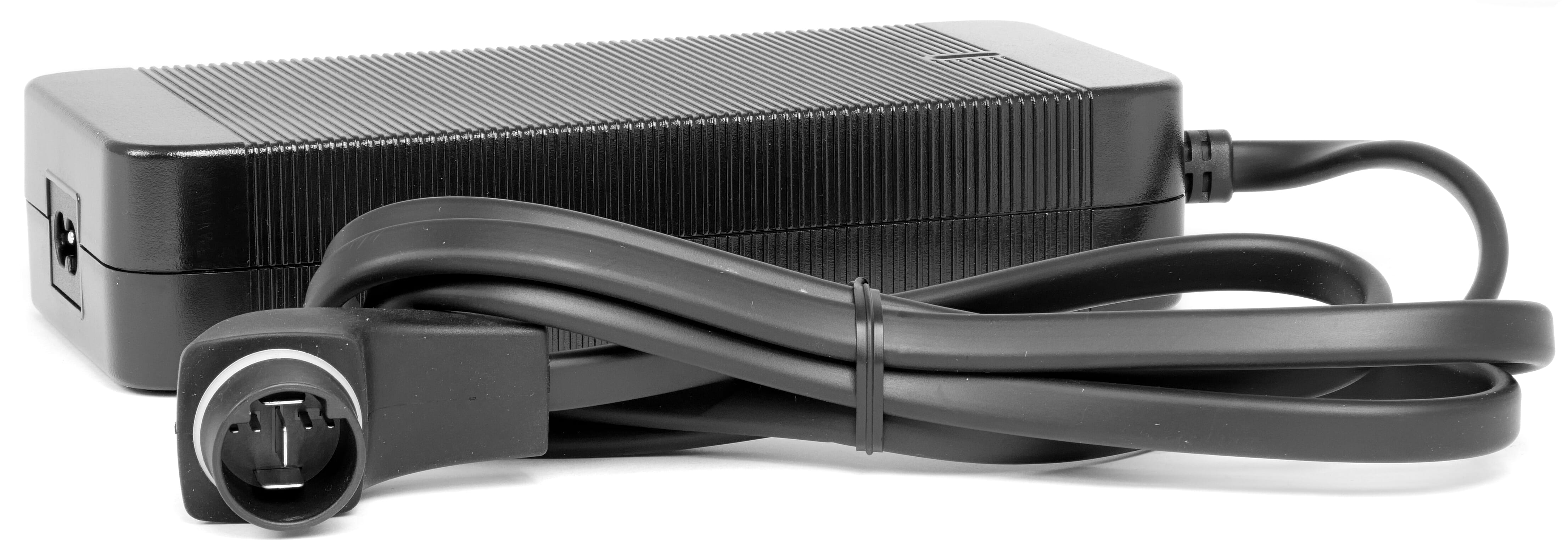 Yamaha 4 amp ebike charger for 630/720 Wh Intube battery - socket